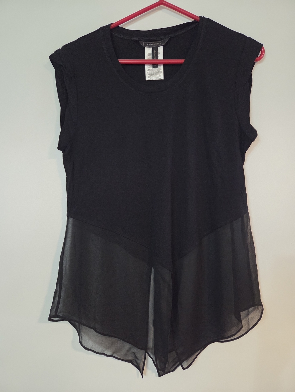 BCBG MAXAZRIA Split shirttail Top Sz M